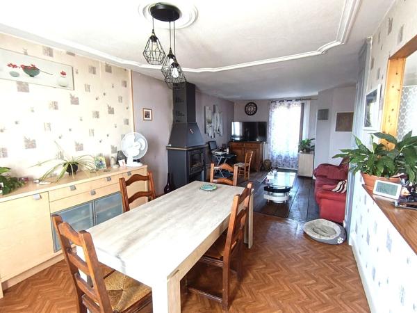 87230 LES CARS - Maison de 134 m², à vendre.