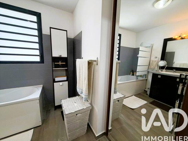 Appartement à vendre 2 pièces 52 m² Saint-Pierre