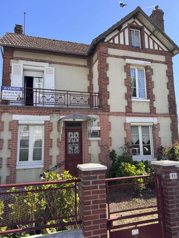 À vendre - Maison bourgeoise, 4 pièces située à Honfleur (14600)