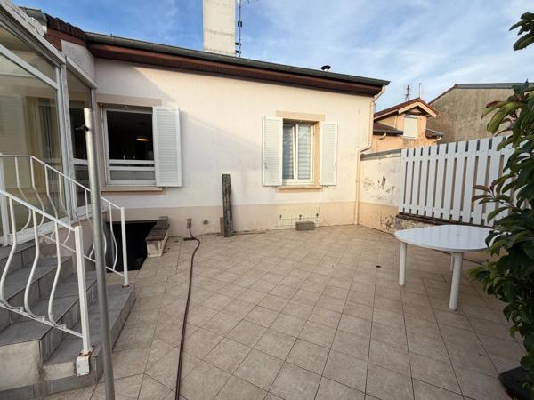 LUNEVILLE AGREABLE MAISON DE VILLE