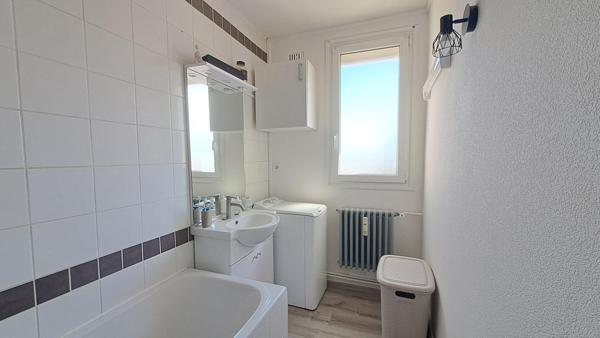 Vesoul appartement lumineux avec balcon