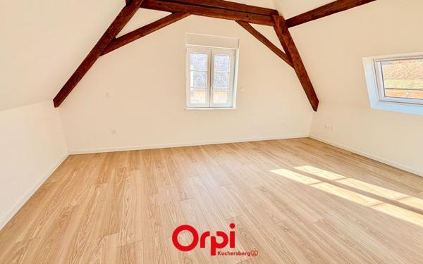 Appartement à vendre    4 pièces • 100 m2 Berstett