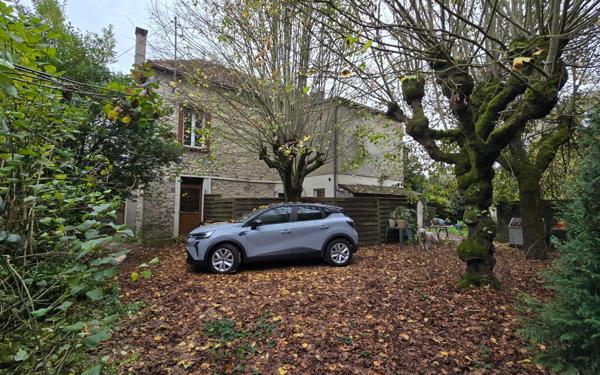 Immeuble à vendre    6 pièces • 140 m2 Vernon