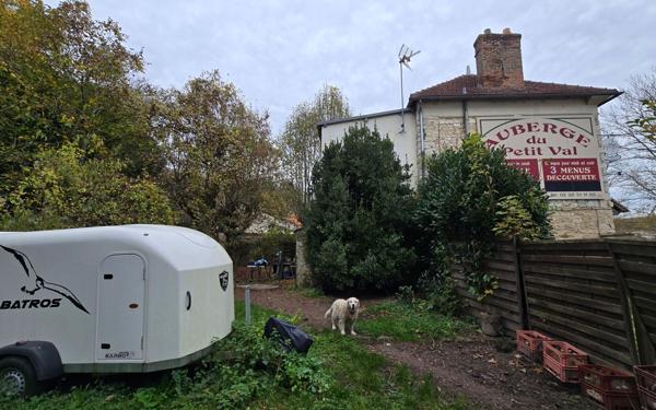 Immeuble à vendre    6 pièces • 140 m2 Vernon