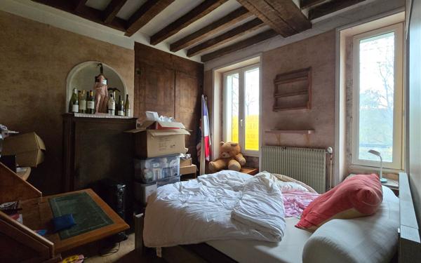 Immeuble à vendre    6 pièces • 140 m2 Vernon