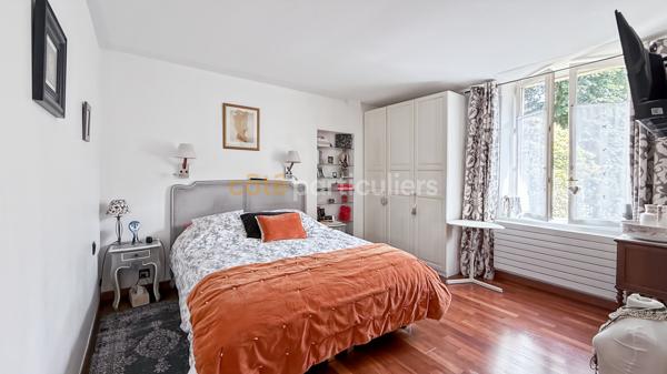 Vente
                Maison108 m² - 5 Pièces -
                    BOISSY ST LEGER (94470)