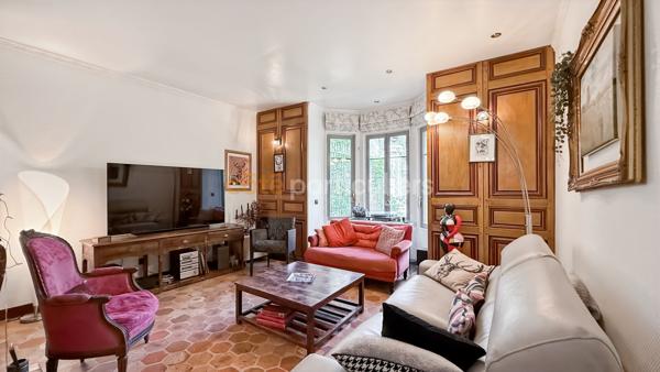 Vente
                Maison108 m² - 5 Pièces -
                    BOISSY ST LEGER (94470)