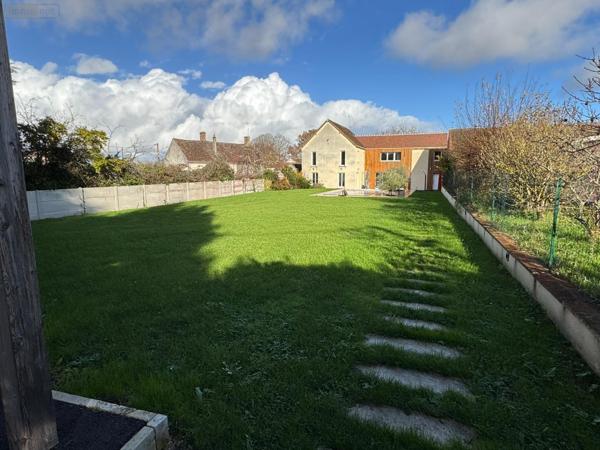 Maison restaurée à vendre à Dun-le-Poëlier dans l'Indre (36210), ref : 41036/2920   
Campagne