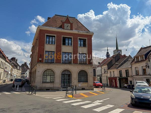 Vente
                Immeuble320 m² - 10 Pièces -
                    SAINT POL SUR TERNOISE (62130)