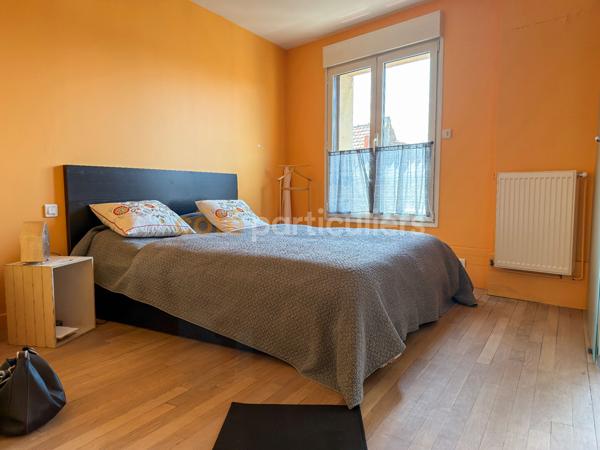 Vente
                Immeuble320 m² - 10 Pièces -
                    SAINT POL SUR TERNOISE (62130)