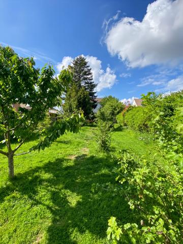MAGNY LES HAMEAUX (78) - MAISON - 8 PIECES - 211m2 - 6 CHAMBRES - TERRAIN 680M2 - RESIDENTIEL - TERRASSE - COMBLE AMENAGEABLE - SOUS-SOL - NID DE VERDURE - CALME
