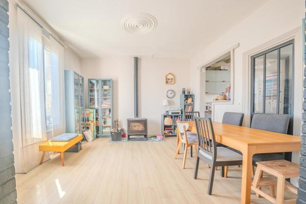 Maison familiale proche des comodités