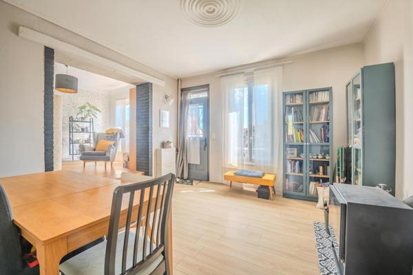 Maison familiale proche des comodités