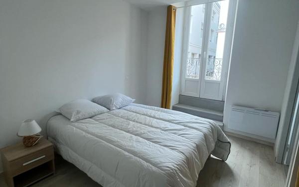 Appartement à louer    2 pièces •  Aire-sur-l'Adour