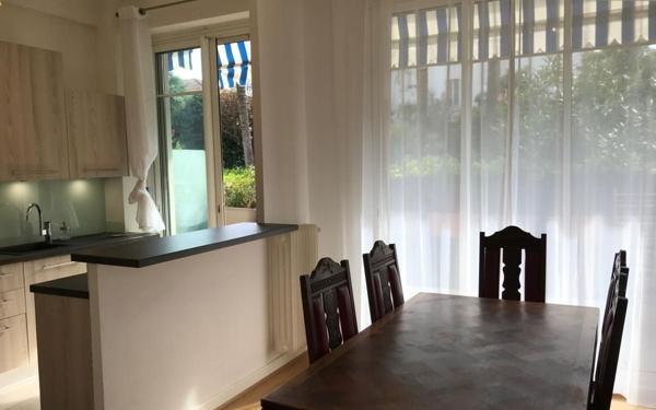 Appartement à vendre    3 pièces • 74,05 m2 Nice