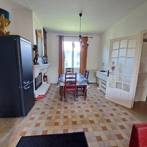 A VENDRE MAISON 130M² / JARDIN 1600 M² / DEPENDANCE 80 M² / ABRI VOITURE