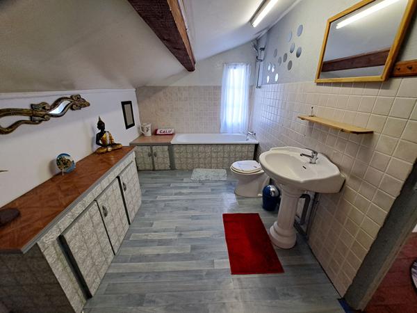 A VENDRE MAISON 130M² / JARDIN 1600 M² / DEPENDANCE 80 M² / ABRI VOITURE