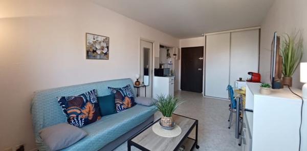 Annexe + appartement + parking