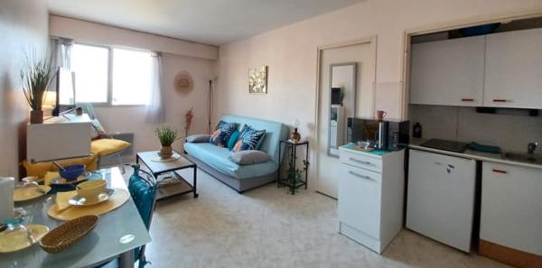 Annexe + appartement + parking