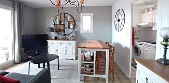 Annexe + appartement + parking