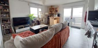 Annexe + appartement + parking