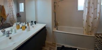 Annexe + appartement + parking