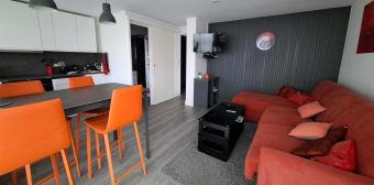 Annexe + appartement + parking