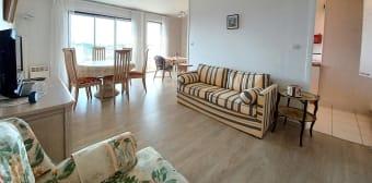 Annexe + appartement + parking