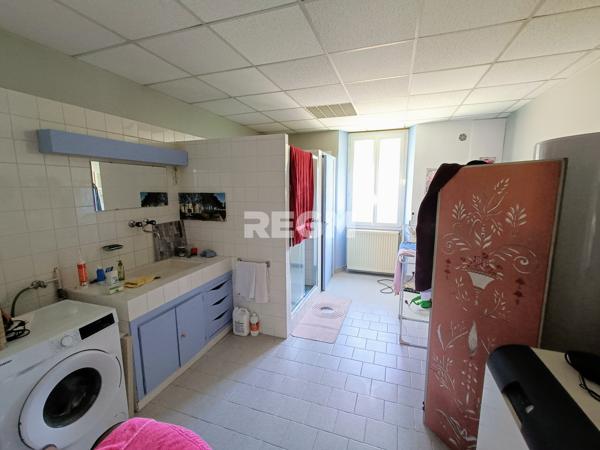 Saint-Astier (24110) Maison Familiale 9 Pièces 231m2 - HYPERCENTRE - Saint Astier