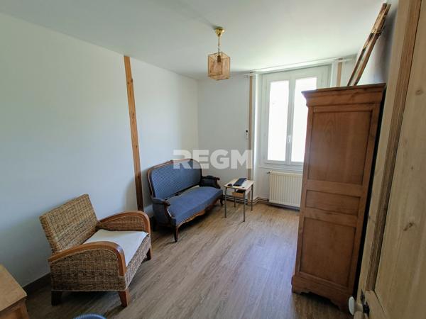 Saint-Astier (24110) Maison Familiale 9 Pièces 231m2 - HYPERCENTRE - Saint Astier