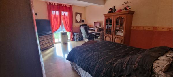 Marbeuf (27110) Maison contemporaine de plain-pied – 158 m² – 3 voir 4chambres – Terrain 2 000 m²