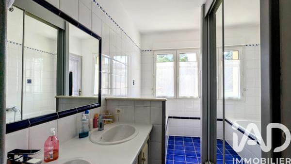 Maison à vendre 5 pièces 191 m² Loriol-du-Comtat