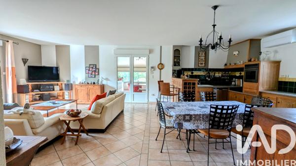 Maison à vendre 5 pièces 191 m² Loriol-du-Comtat