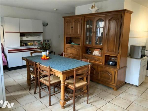 Maison 2 chambres et cour - LIBRE D'OCCUPATION