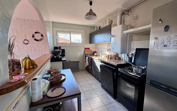 Appartement à vendre    3 pièces • 63,44 m2 Saint-Jean