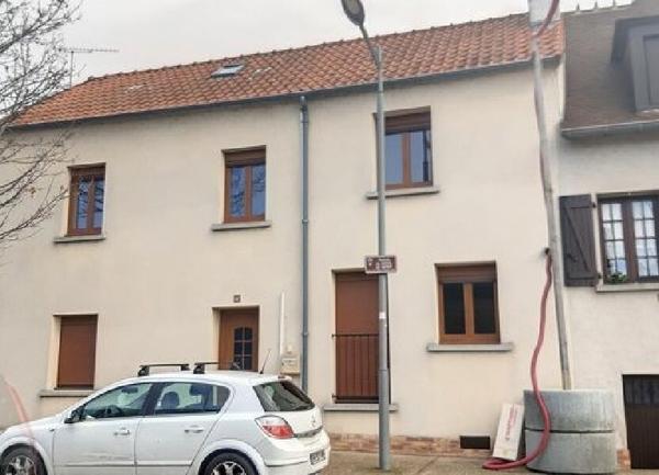 Maison à vendre    4 pièces •  Montluçon