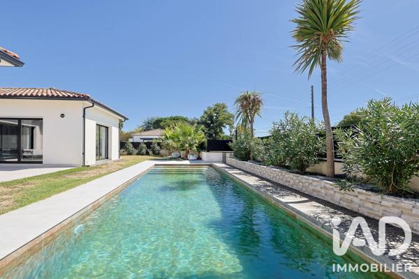 Maison à vendre 7 pièces 200 m² Labarthe-sur-Lèze