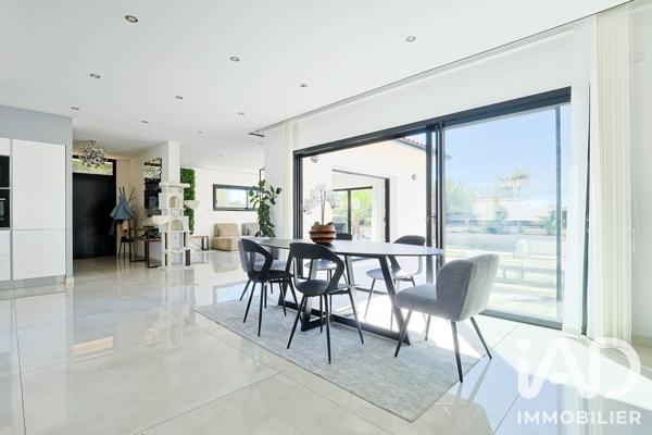 Maison à vendre 7 pièces 200 m² Labarthe-sur-Lèze