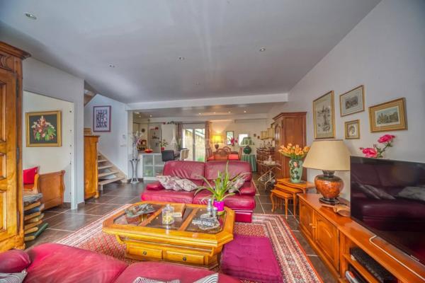 Vente Maison de ville 7 pièces 142 m2 à Aix-les-Bains