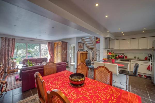 Vente Maison de ville 7 pièces 142 m2 à Aix-les-Bains