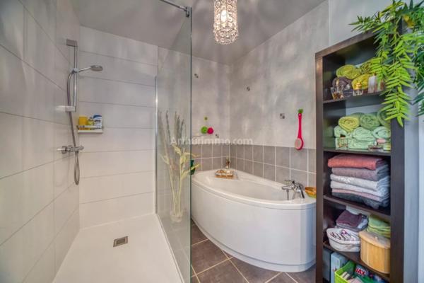 Vente Maison de ville 7 pièces 142 m2 à Aix-les-Bains