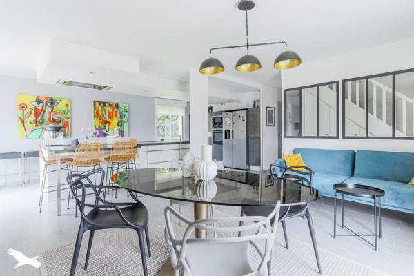 Maison à vendre |                                       Maule |                                        8 pièces  |  185 m²