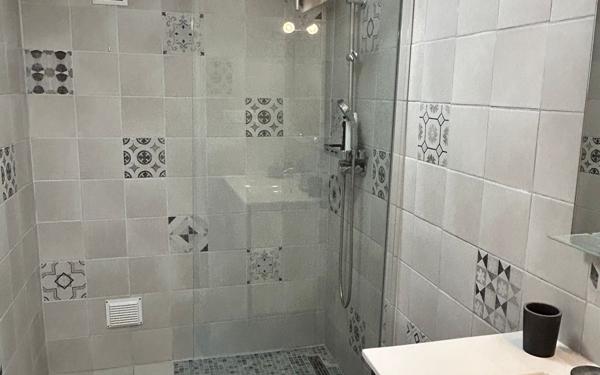 Maison à vendre    6 pièces •  Vaison-la-Romaine