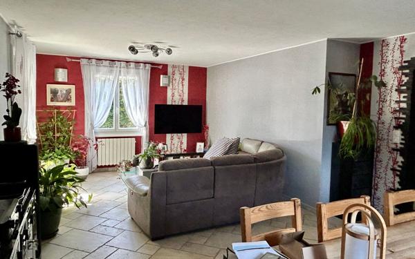 Maison à vendre    6 pièces •  Vaison-la-Romaine