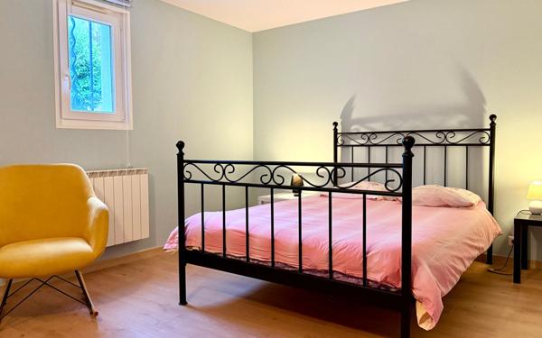 Maison à vendre    6 pièces •  Vaison-la-Romaine