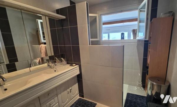 Maison familiale Drain - 4 chambres - 150 m² avec beau terrain de 1 710 m²