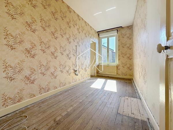 maison à rénover de 90 m2 avec 3 chambres