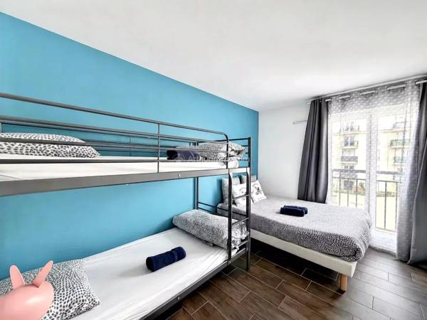Vente                                                      Appartement
                        
                     3 pièces                      57 m2                     à Chessy