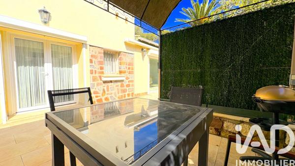 Maison à vendre 8 pièces 250 m² Saint-Raphaël