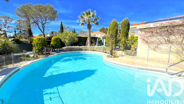 Maison à vendre 8 pièces 250 m² Saint-Raphaël